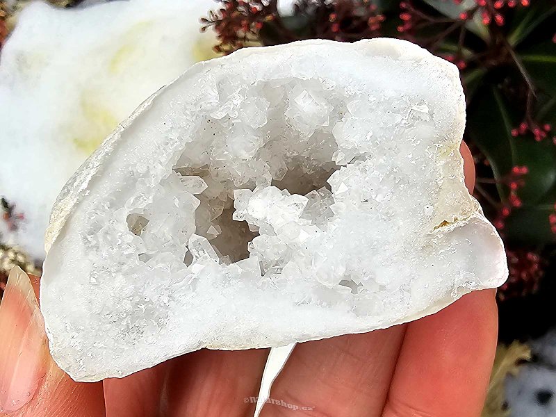 Quartz-calcite geode from Morocco 61g