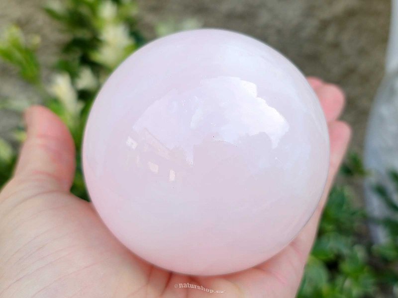 Ball polished from pink calcite Ø 75mm Pakistan 594g