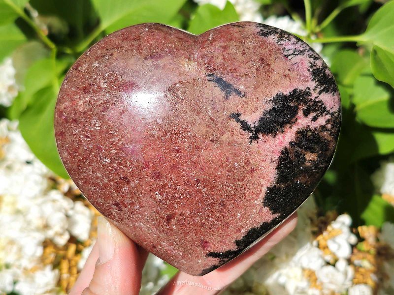 Smooth rhodonite heart from Madagascar 635g