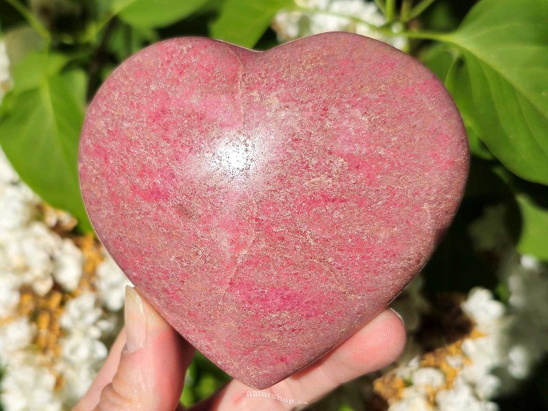 Smooth rhodonite heart from Madagascar 523g