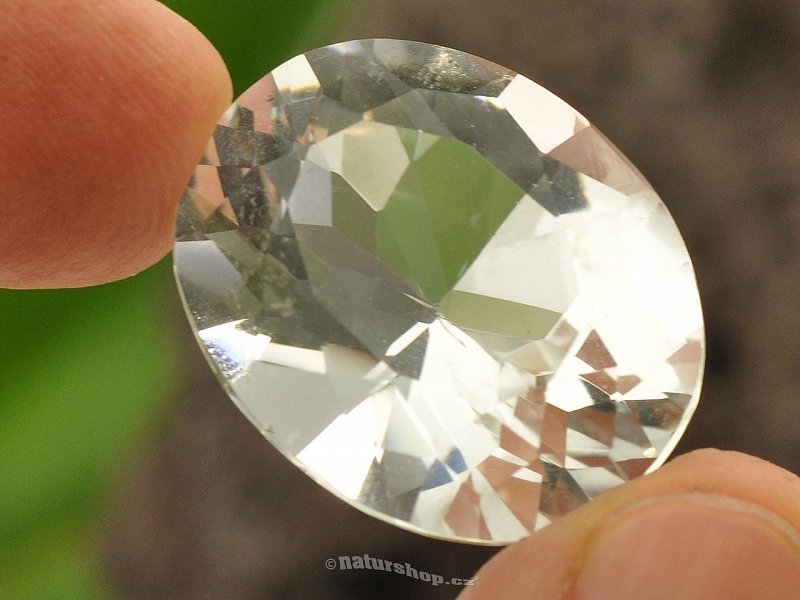 Crystal oval - standard cut 36.65 ct