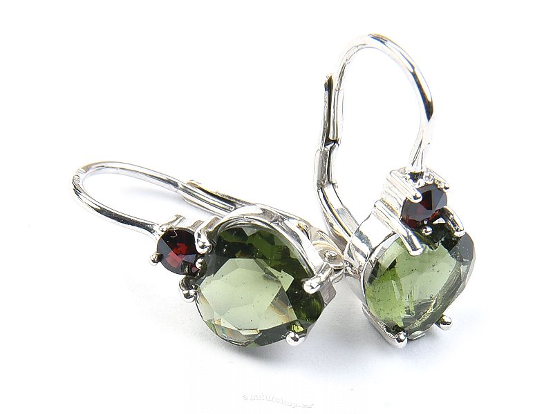 Moldavite earrings and garnet heart 8 mm silver Ag 925/1000