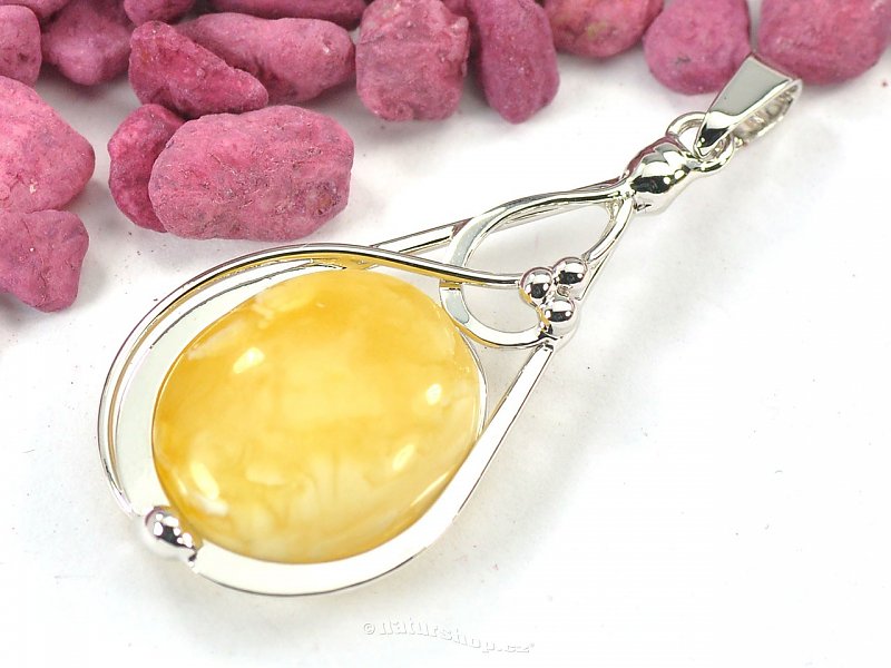 The ornate pendant with amber jewelery 42 mm