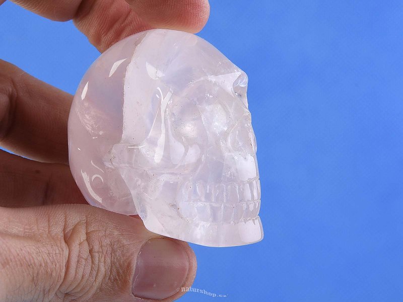 Rose quartz skull 94.9 g