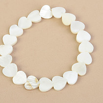 Sea shell bracelet heart shapes