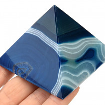 Pyramid dyed agate 196g