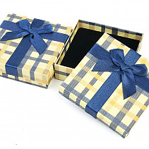 Cube gift box with blue ribbon 9 x 9cm