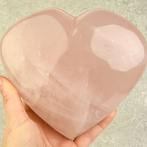 Extra large heart rose from Madagascar 1885g