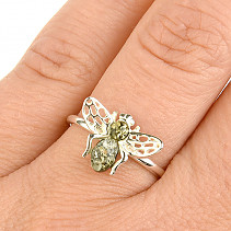 Prsten s jantarem zelená včelka Ag 925/1000