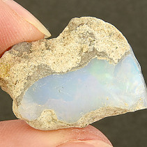 Expensive opal in the rock of Ethiopia 3.9g