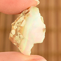 Raw expensive opal from Ethiopia 2.3g