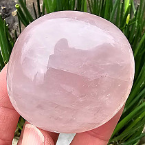 Rose quartz smooth stone from Madagascar 129g