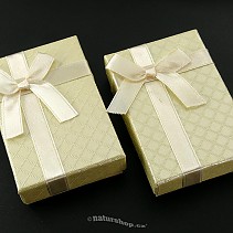 Gift box with ribbon (cream color) 8x5cm