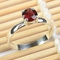 Granát prsten kulatý brus Ag 925/1000