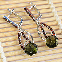 Moldavite and garnets earrings luxury round 9mm standard Ag 925/1000 + Rh
