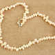 Náhrdelník z meruňkových menších perel cik cak 43cm