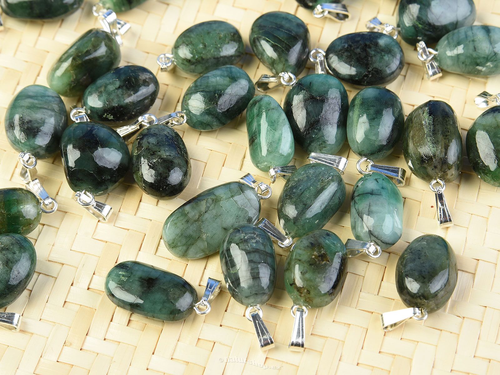 emerald pendants