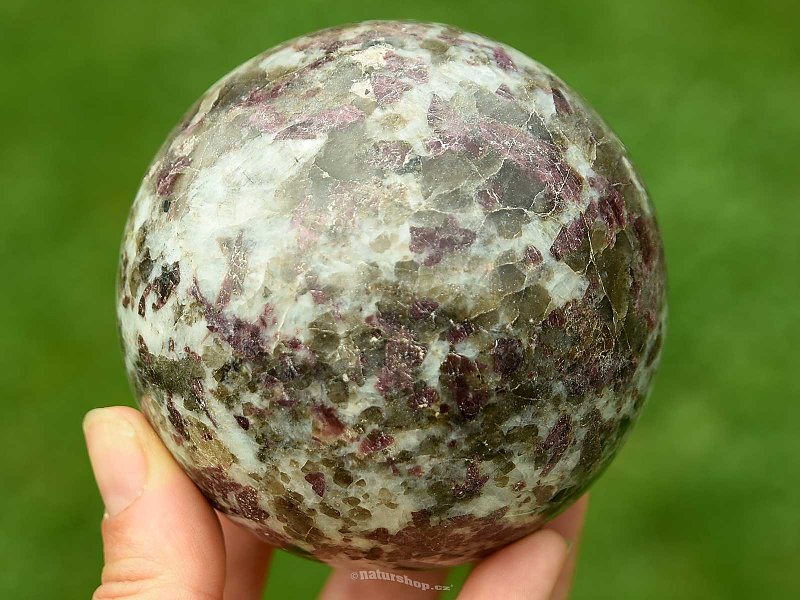 Tourmaline rubelite balls Ø82mm 785g