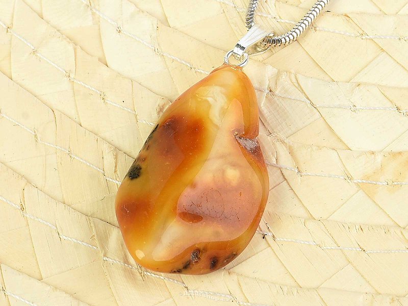 Pendant made of amber silver handle Ag 2,5g