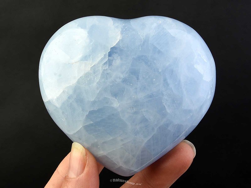 Love heart of blue calcite 317g