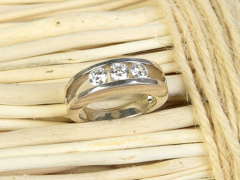 Stříbrný prsten pro ženy s kubickými zirkony Ag 925/1000