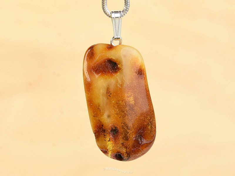 Pendant made of amber Ag handle (3,2g)