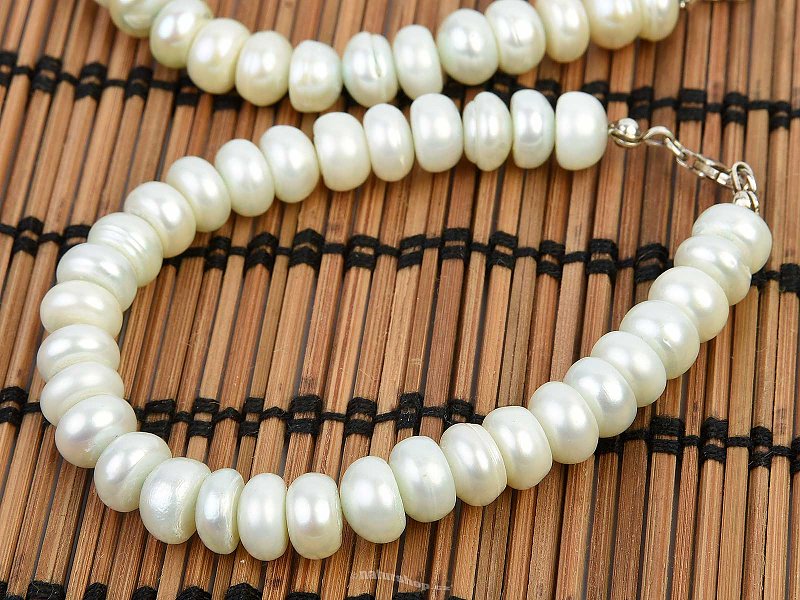 Bílé perly náramek buttonky Ag zapínání