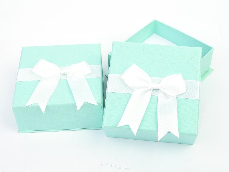 Gift box green with white ribbon 8.5 x 8.5cm
