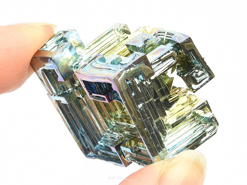 Bismuth colored crystal 36.8g