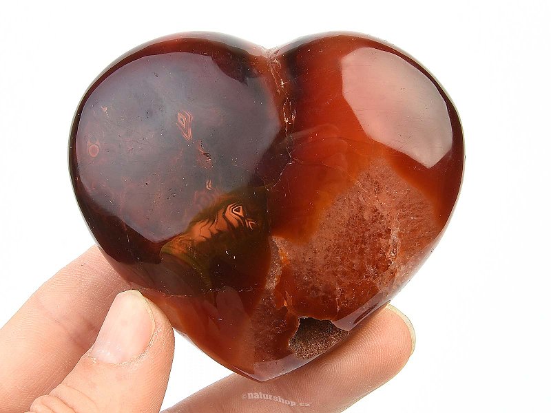 Carnelian heart with cavity 181g