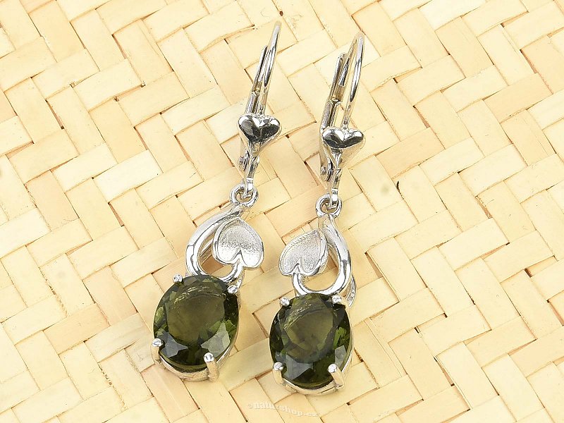 Moldavite dangling earrings standard cut 10 x 8mm Ag 925/1000 + Rh