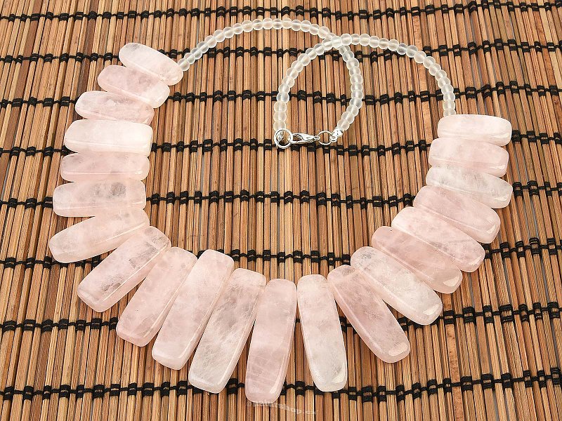 Rosequartz necklace + crystal 52cm
