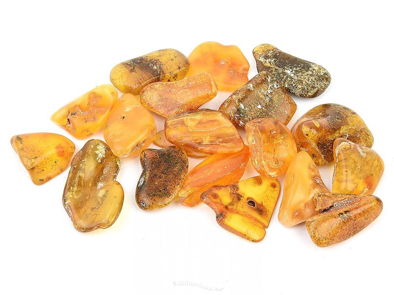 Tumbled amber (Lithuania)