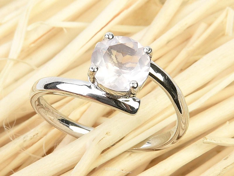 Růženín prsten broušený Ag 925/1000 + Rh