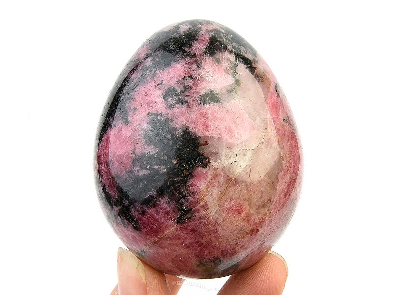 Smooth eggs from rhodonite 373g