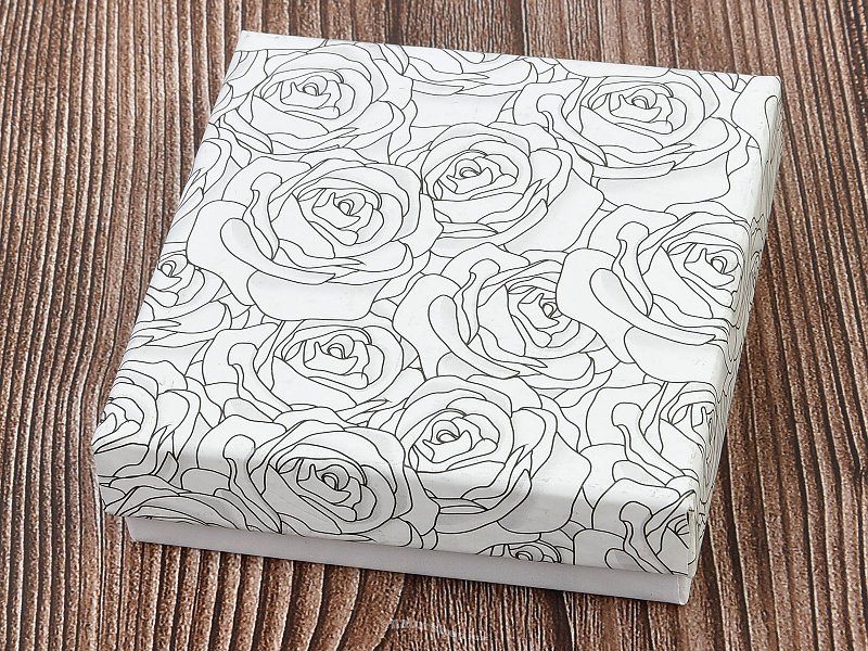 Gift box white rose 9 x 9cm