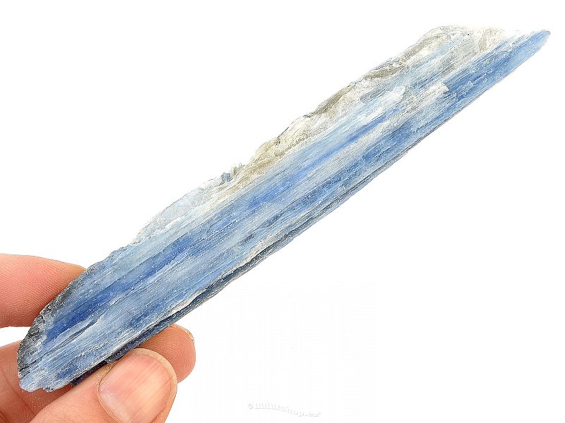 Kyanite disten crystal from Brazil 40g