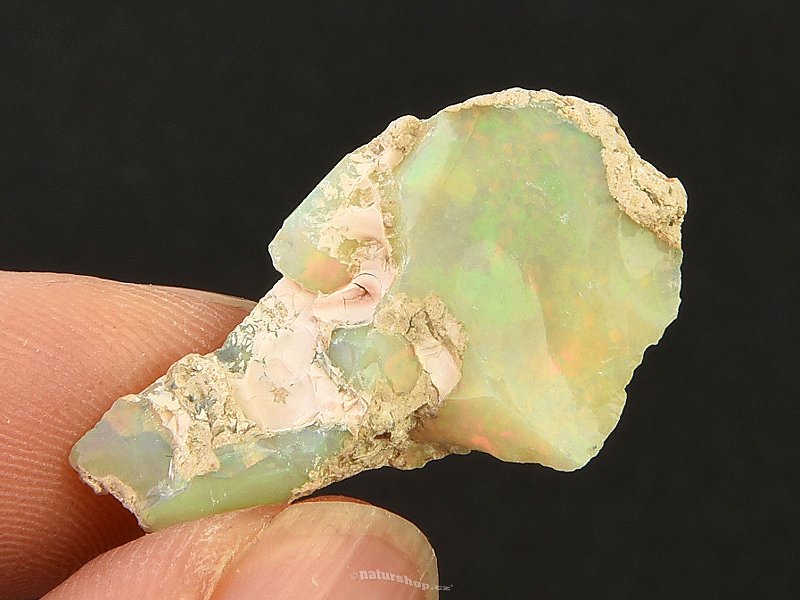 Ethiopian precious opal 2.7g
