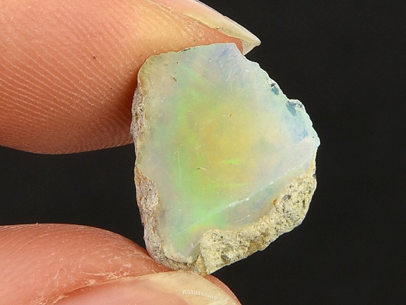 Ethiopian precious opal 1.1g