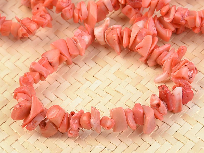 Dyed pink shell bracelet