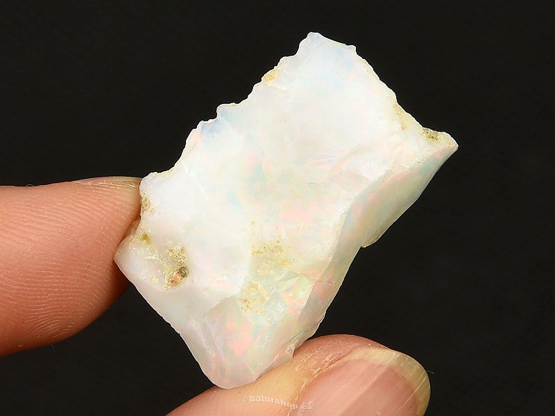 Ethiopian opal in the rock (4.5g)