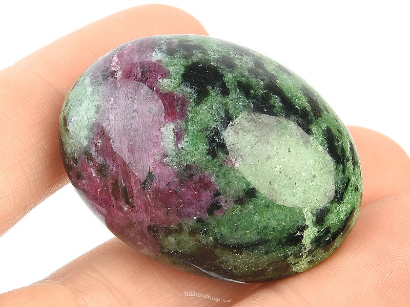 Ruby in zoisite for collectors 41.5g