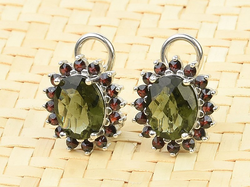 Oval earrings moldavite and garnet 10x8mm Ag 925/1000