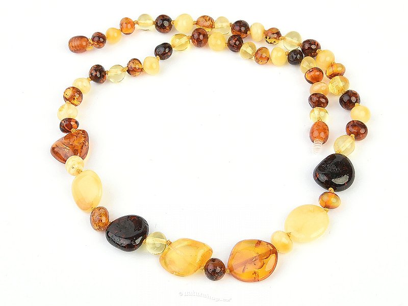 Amber necklace of irregular pieces mix (15.02g)
