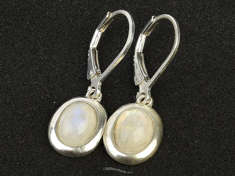 Oval earrings with moonstone 5 x 7mm Ag 925/1000