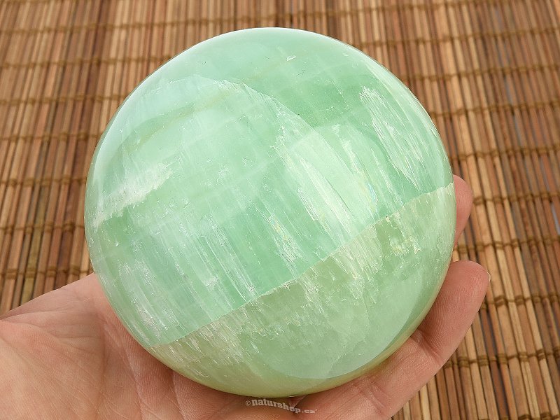 Pistachio calcite ball Pakistan Ø81mm