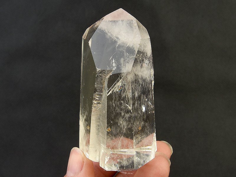 Křišťál broušený krystal 147g