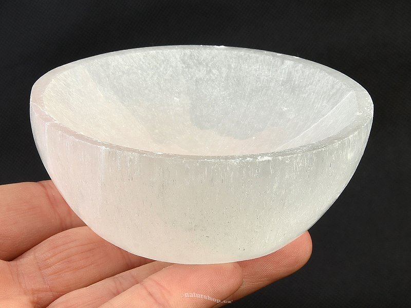 Round selenite bowl approx. 8 cm