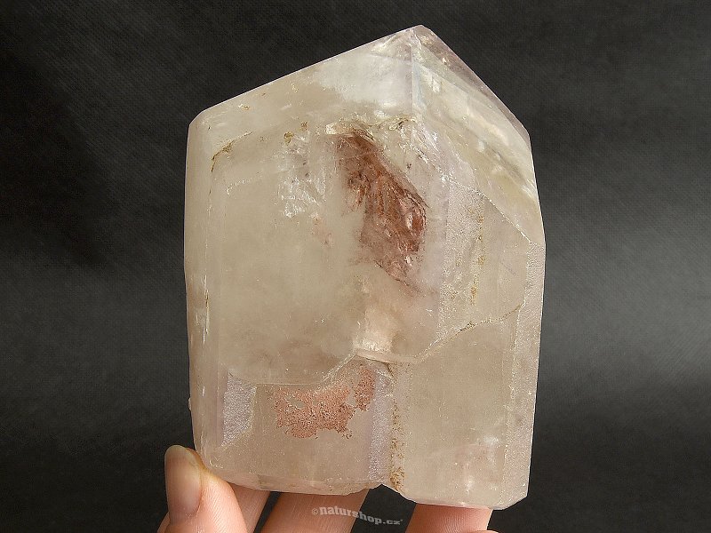 Crystal with inclusion cut form 602g