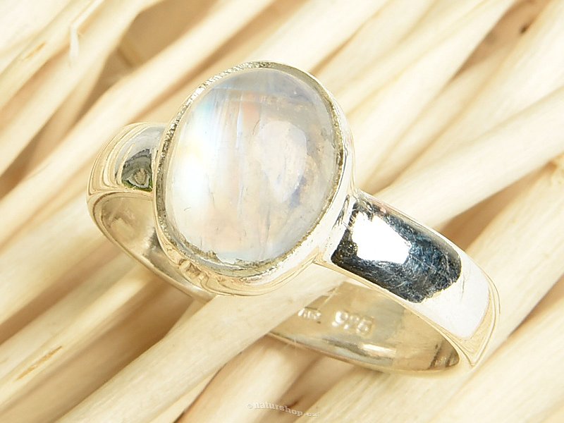 Moonstone oval ring
